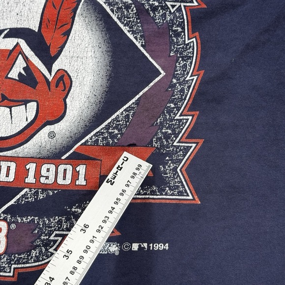 Trench Cleveland Indians T-Shirt Men's Large Blue Made in Canada Single Stitch - Picture 10 of 12